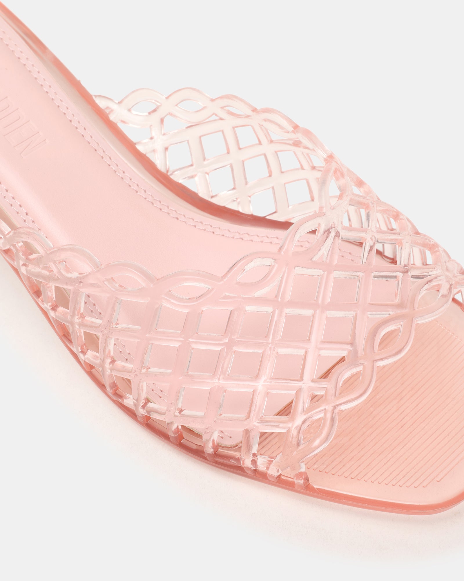 GINGER PINK